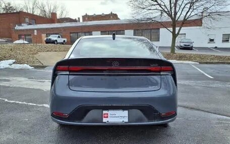 Toyota Prius IV XW50, 2025 год, 4 511 000 рублей, 7 фотография