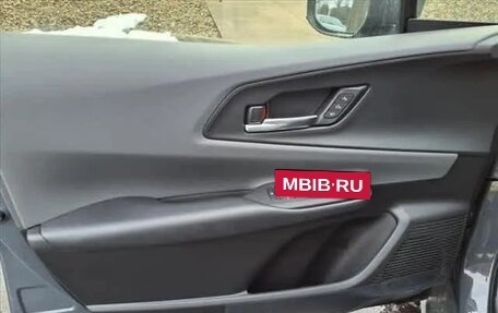 Toyota Prius IV XW50, 2025 год, 4 511 000 рублей, 20 фотография