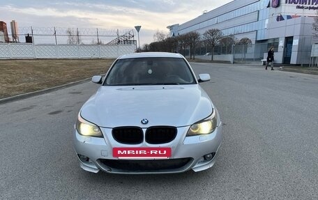 BMW 5 серия, 2003 год, 850 000 рублей, 3 фотография