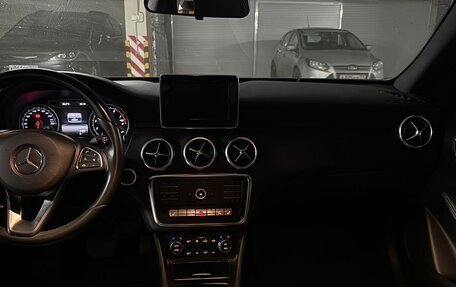 Mercedes-Benz A-Класс, 2015 год, 1 750 000 рублей, 8 фотография