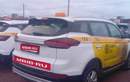 Geely Atlas, 2024 год, 1 738 000 рублей, 5 фотография