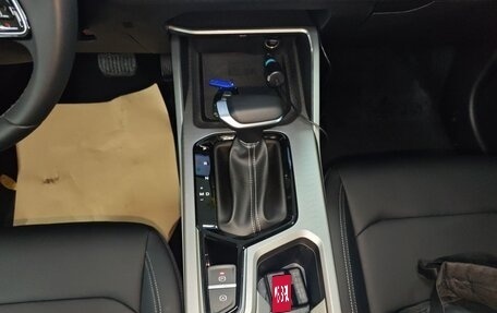 Geely Emgrand, 2025 год, 1 669 852 рублей, 12 фотография