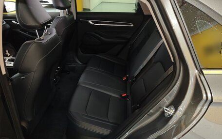 Geely Emgrand, 2025 год, 1 669 852 рублей, 16 фотография