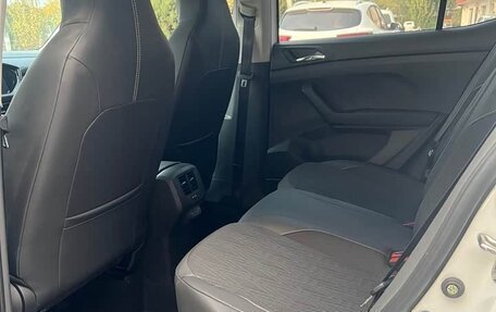 Volkswagen T-Cross I, 2022 год, 1 180 000 рублей, 9 фотография