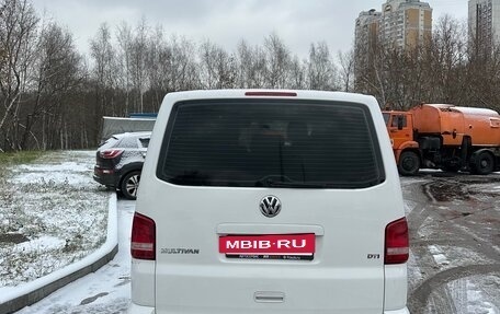 Volkswagen Multivan T5, 2014 год, 2 150 000 рублей, 5 фотография