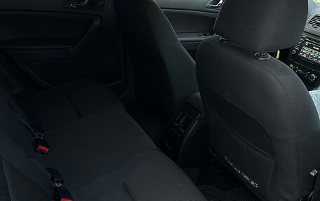 Skoda Yeti I рестайлинг, 2014 год, 1 100 000 рублей, 10 фотография