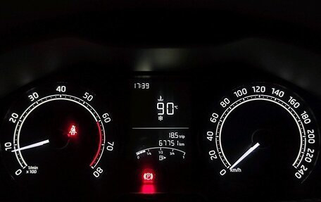 Skoda Rapid II, 2021 год, 1 889 000 рублей, 13 фотография