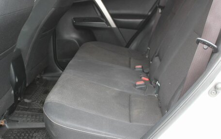 Toyota RAV4, 2018 год, 2 099 000 рублей, 13 фотография