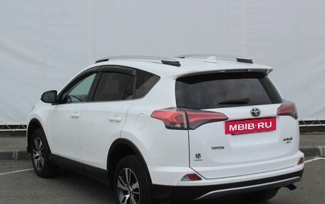 Toyota RAV4, 2018 год, 2 099 000 рублей, 7 фотография