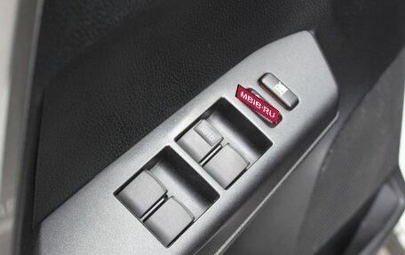 Toyota RAV4, 2018 год, 2 099 000 рублей, 19 фотография