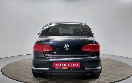 Volkswagen Passat B7, 2011 год, 899 000 рублей, 6 фотография