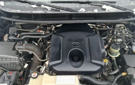 Toyota Land Cruiser Prado 150 рестайлинг 2, 2017 год, 3 490 000 рублей, 11 фотография