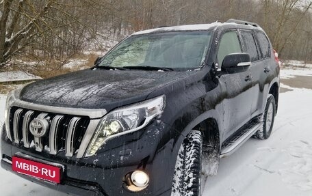 Toyota Land Cruiser Prado 150 рестайлинг 2, 2017 год, 3 490 000 рублей, 16 фотография