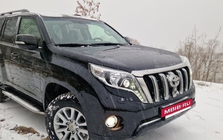 Toyota Land Cruiser Prado 150 рестайлинг 2, 2017 год, 3 490 000 рублей, 15 фотография