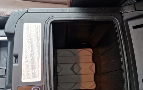 Toyota Land Cruiser Prado 150 рестайлинг 2, 2017 год, 3 490 000 рублей, 32 фотография