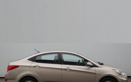 Hyundai Solaris II рестайлинг, 2012 год, 749 000 рублей, 4 фотография