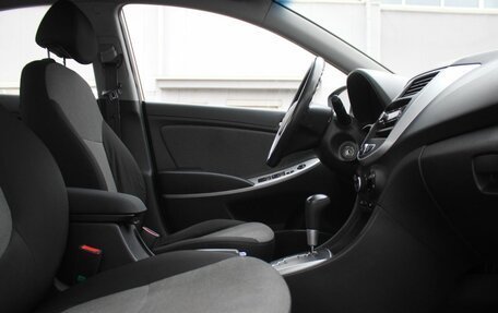 Hyundai Solaris II рестайлинг, 2012 год, 749 000 рублей, 12 фотография