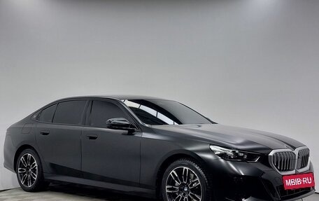 BMW 5 серия, 2025 год, 9 200 000 рублей, 3 фотография