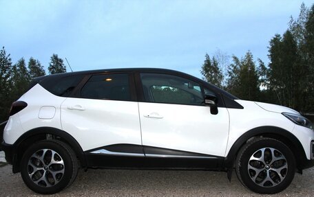 Renault Kaptur I рестайлинг, 2018 год, 1 300 000 рублей, 2 фотография