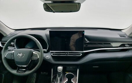 Toyota Highlander, 2025 год, 6 300 000 рублей, 13 фотография