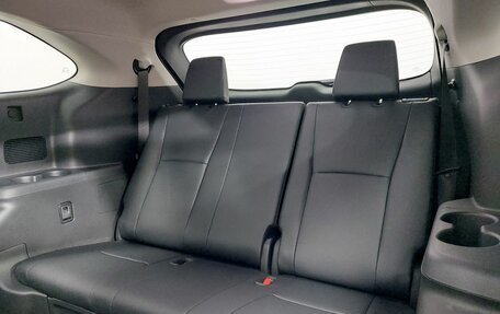 Toyota Highlander, 2025 год, 6 300 000 рублей, 24 фотография