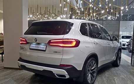 BMW X5, 2019 год, 6 400 000 рублей, 2 фотография