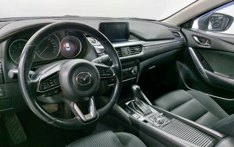 Mazda 6, 2017 год, 1 730 000 рублей, 10 фотография