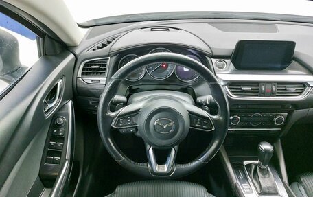 Mazda 6, 2017 год, 1 730 000 рублей, 11 фотография