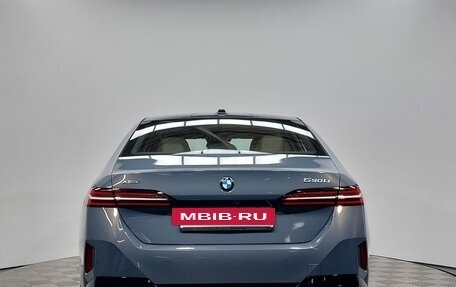 BMW 5 серия, 2025 год, 8 800 000 рублей, 6 фотография