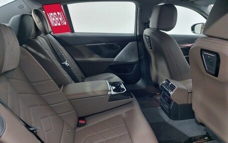 BMW 5 серия, 2025 год, 8 800 000 рублей, 21 фотография