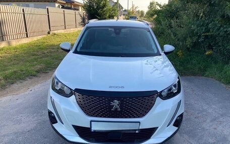 Peugeot 2008 II, 2022 год, 1 300 000 рублей, 1 фотография