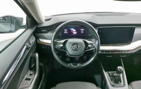 Skoda Octavia IV, 2021 год, 1 699 000 рублей, 11 фотография