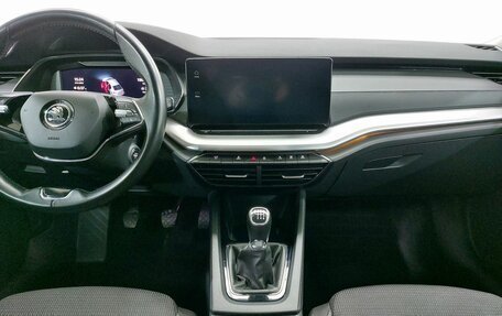 Skoda Octavia IV, 2021 год, 1 699 000 рублей, 12 фотография