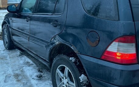 Mercedes-Benz M-Класс, 1998 год, 170 000 рублей, 2 фотография