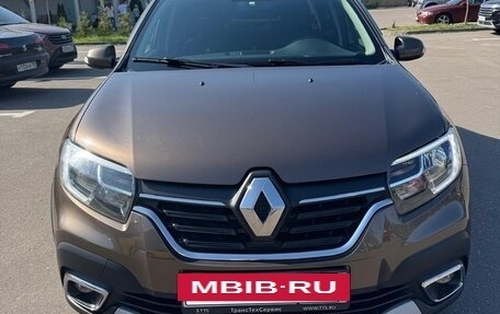 Renault Logan II, 2021 год, 1 540 000 рублей, 3 фотография