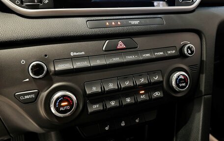 KIA Sportage IV рестайлинг, 2019 год, 2 300 000 рублей, 26 фотография