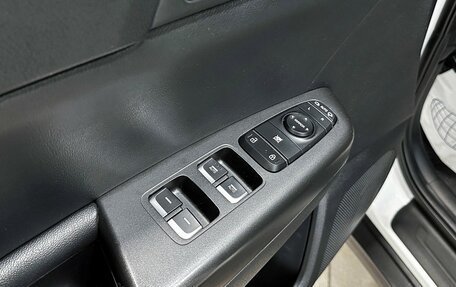 KIA Sportage IV рестайлинг, 2019 год, 2 300 000 рублей, 18 фотография