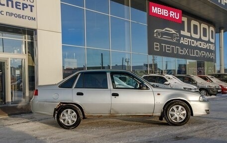 Daewoo Nexia I рестайлинг, 2008 год, 140 000 рублей, 4 фотография