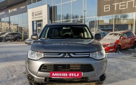 Mitsubishi Outlander III рестайлинг 3, 2013 год, 1 050 000 рублей, 2 фотография