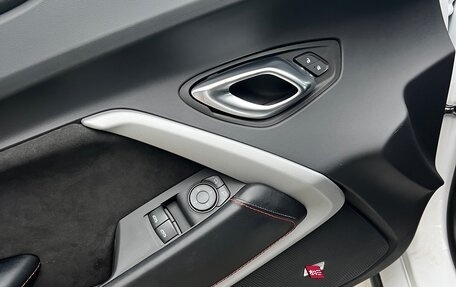 Chevrolet Camaro VI, 2022 год, 3 900 000 рублей, 27 фотография