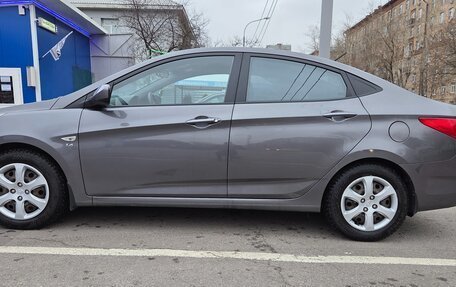 Hyundai Solaris II рестайлинг, 2013 год, 970 000 рублей, 2 фотография