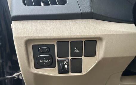 Toyota Prius, 2012 год, 1 450 000 рублей, 7 фотография