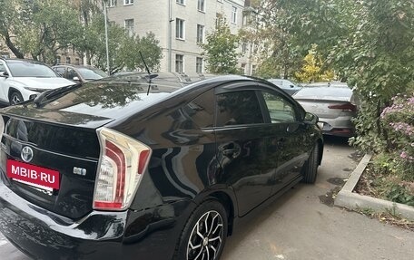 Toyota Prius, 2012 год, 1 450 000 рублей, 2 фотография