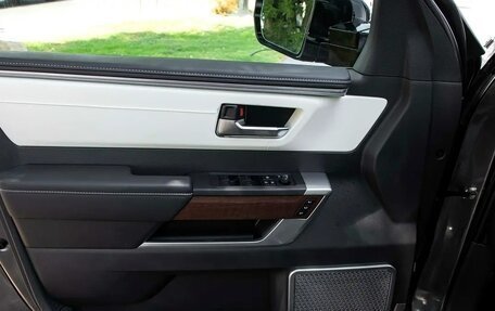 Toyota Tundra, 2024 год, 9 550 000 рублей, 3 фотография