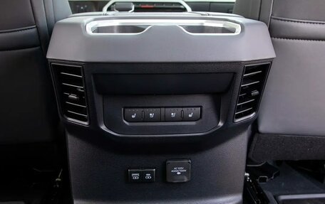 Toyota Tundra, 2024 год, 9 550 000 рублей, 15 фотография