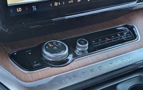 Ford Expedition, 2025 год, 13 100 000 рублей, 16 фотография