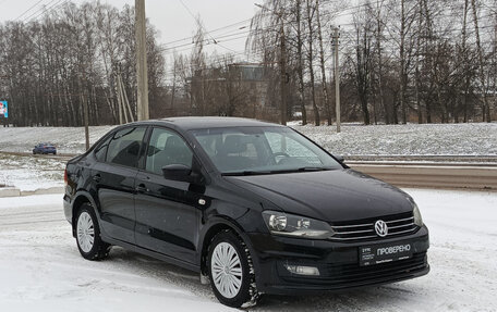 Volkswagen Polo VI (EU Market), 2016 год, 900 000 рублей, 3 фотография