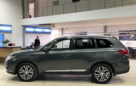 Mitsubishi Outlander III рестайлинг 3, 2017 год, 1 399 000 рублей, 6 фотография