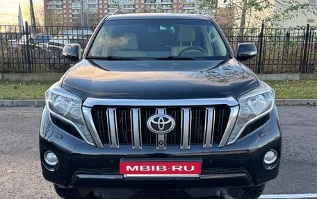 Toyota Land Cruiser Prado 150 рестайлинг 2, 2013 год, 3 780 000 рублей, 3 фотография