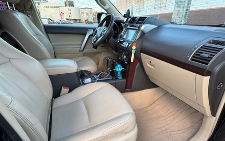 Toyota Land Cruiser Prado 150 рестайлинг 2, 2013 год, 3 780 000 рублей, 14 фотография